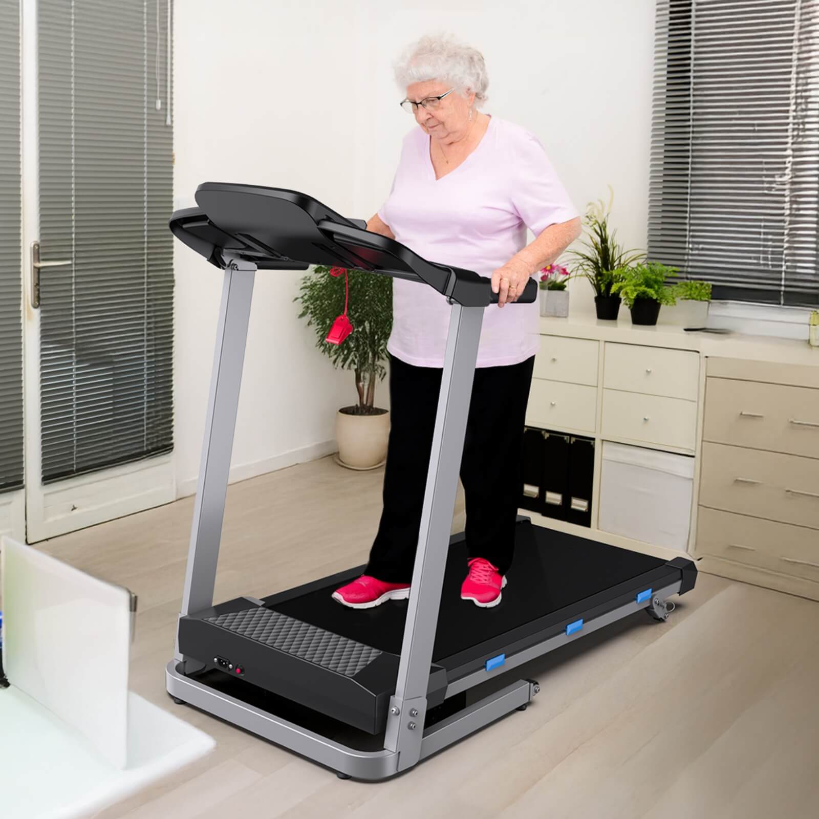 TM015-Foldable Incline Treadmill With Side Rails 350 lbs Capacity